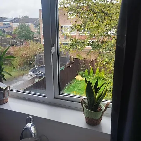Accommodatie bij particulieren Cosy House In Excellent Connections To Centre *